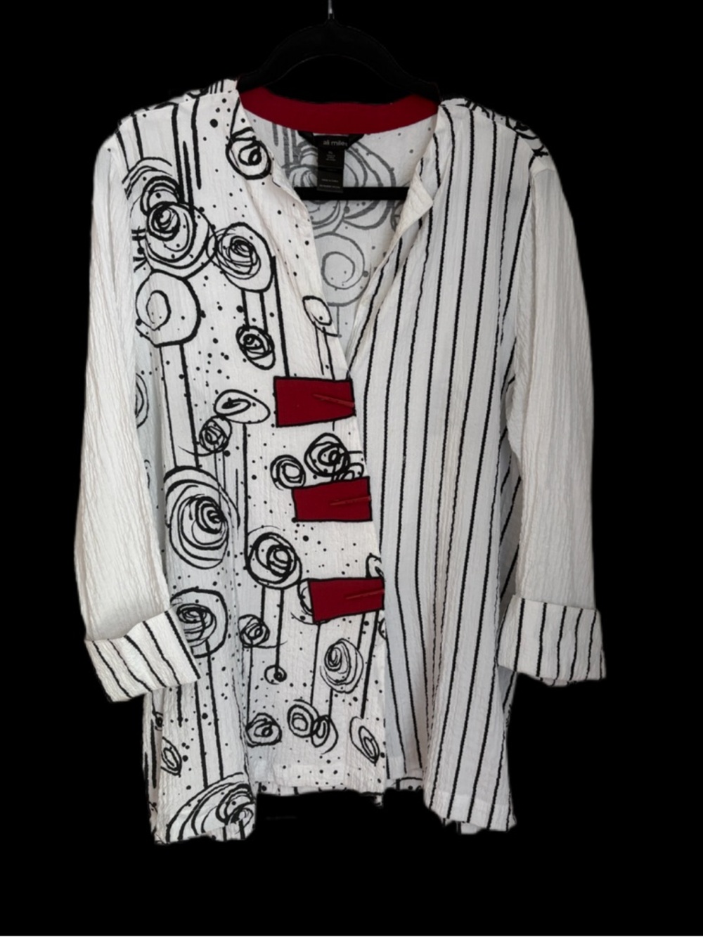 Fabulous Ali Miles White and Black Patterned Tunic with Red Tab Accents